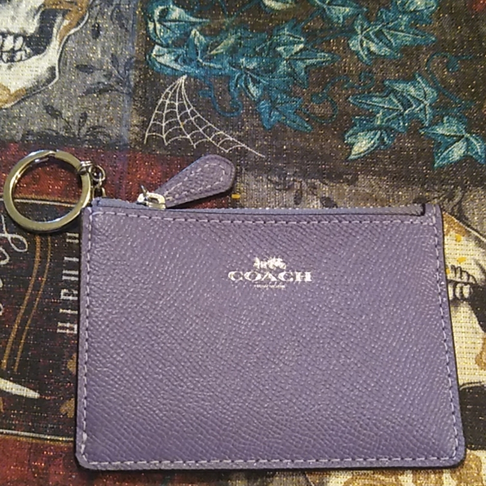 Mini ID holder